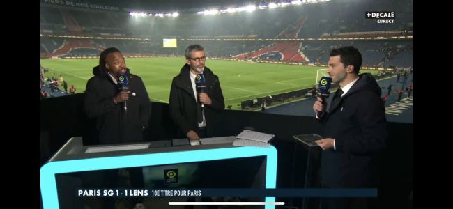 亚洲深夜